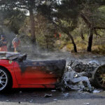 5 famosos que destrozaron sus cochazos