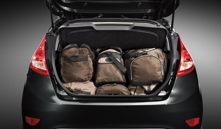 5 sencillos trucos para mantener el orden en tu coche