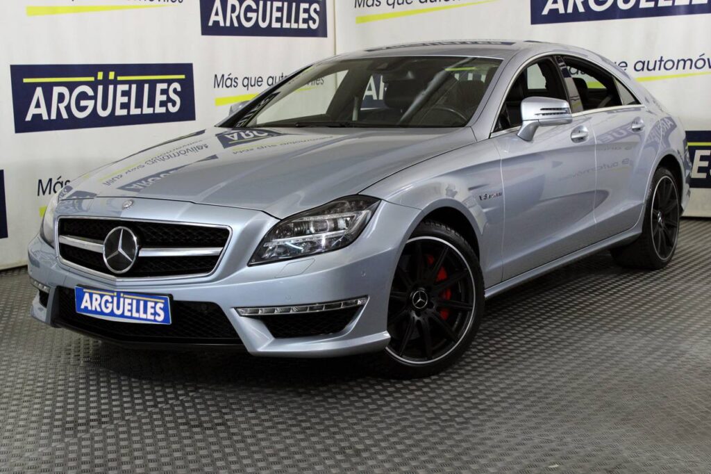 ¿Sabes lo que significa el logotipo de Mercedes Benz?