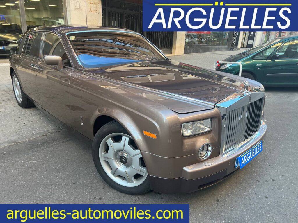 Rolls Royce Ghost: La berlina más lujosa del mundo
