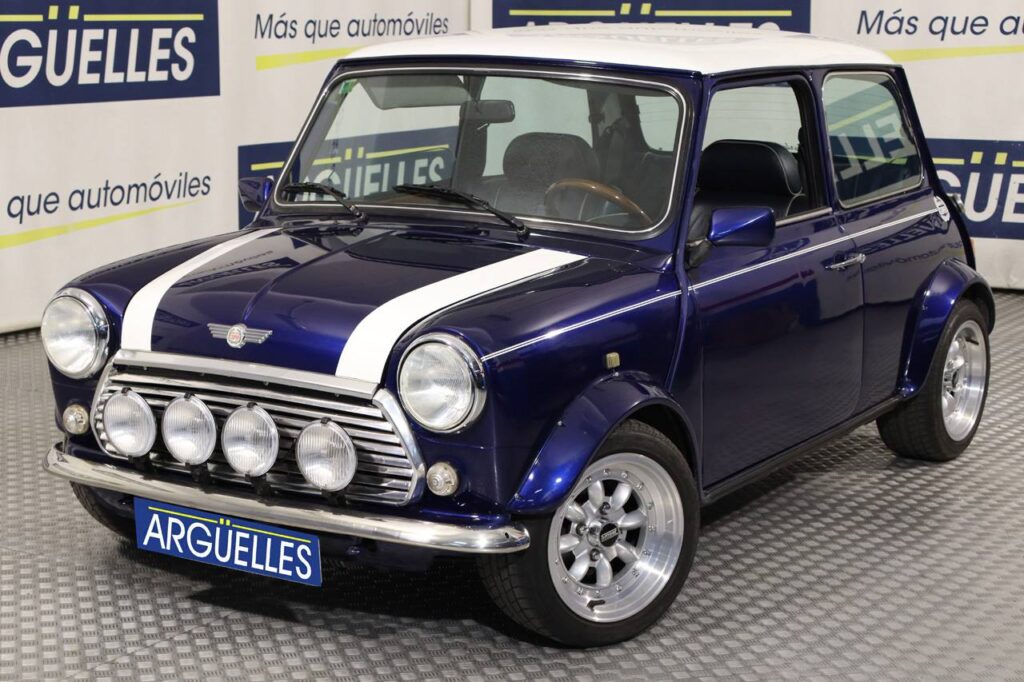 Esta es la historia del coche más MINI y más grande a la vez…
