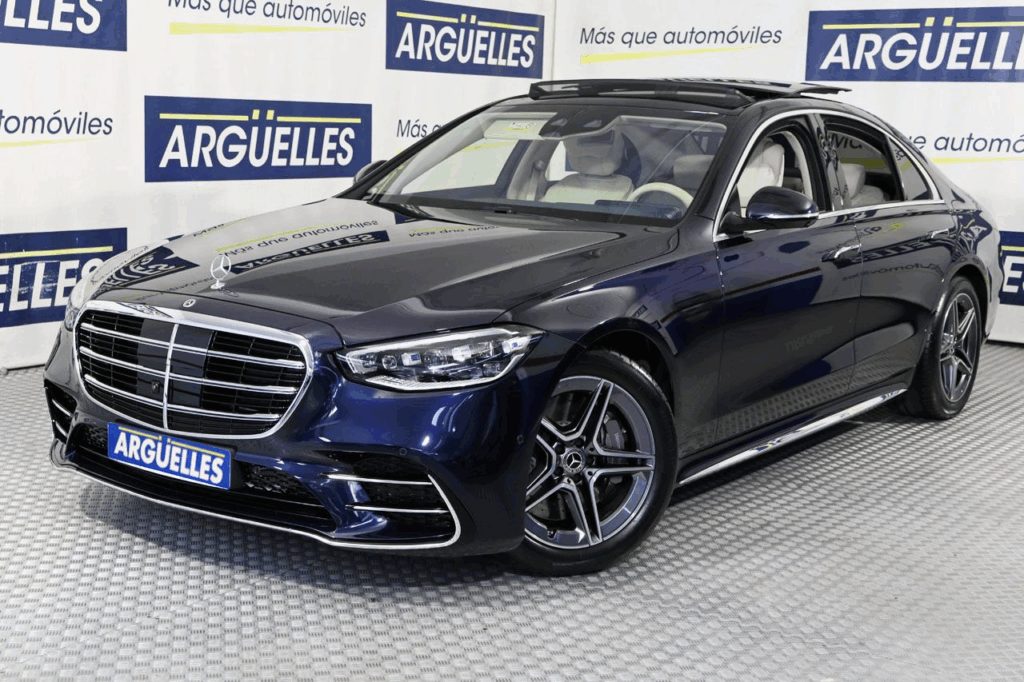 ¡Conquista Madrid con el Mercedes-Benz S 580: Lujo Híbrido de F1