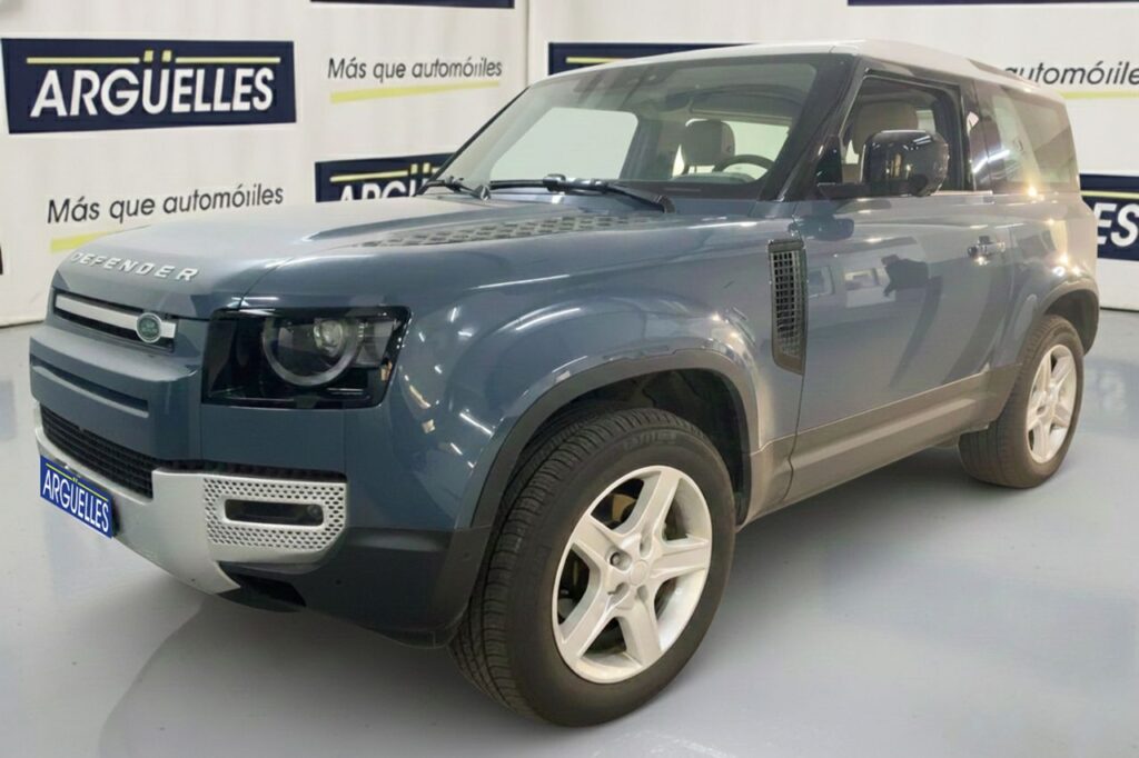 Land Rover Defender 90 3.0 D200 MHEV SE: El icono todoterreno moderno con solo 15.000 km